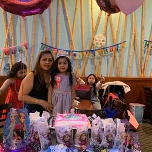 Meet your Posher, Samantha